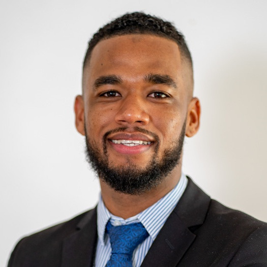 A headshot of Yuran Ramos.
