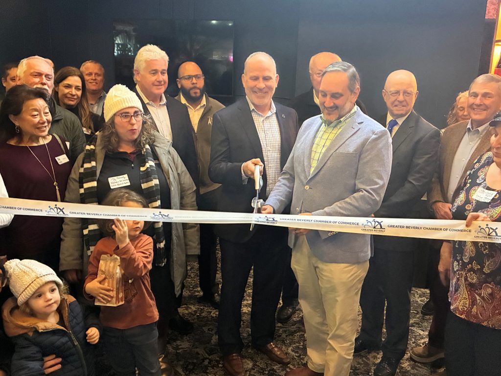 A group at the ribbon cutting ceremony for Stageside Lounge at The Cabot. 
